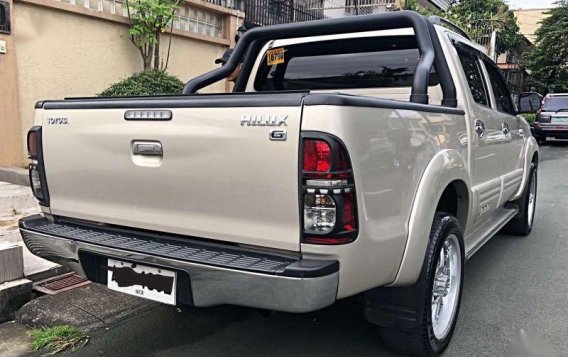 2015 Toyota Hilux for sale in Quezon City-4