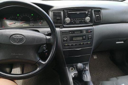 Selling Beige Toyota Corolla Altis 2005 -3