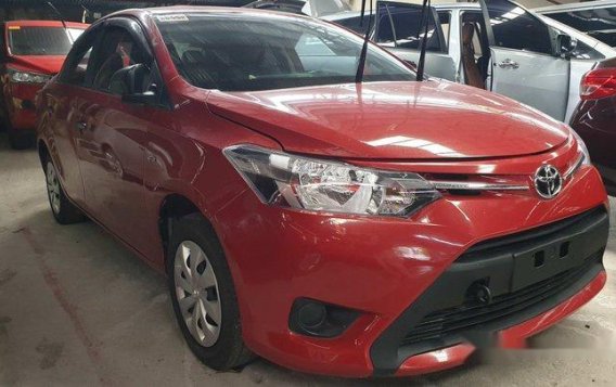 Selling Red Toyota Vios 2017 