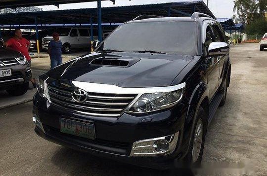 Selling Black Toyota Fortuner 2012 at 64000 km-2