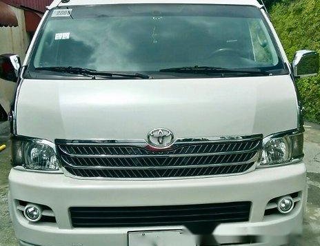 Sell White 2009 Toyota Hiace Automatic Diesel at 90000 km