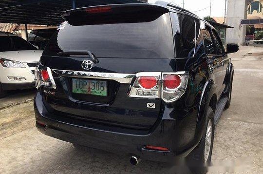 Selling Black Toyota Fortuner 2012 at 64000 km-5