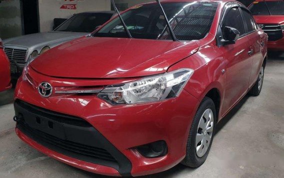 Selling Red Toyota Vios 2017 -1