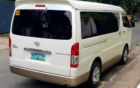White Toyota Hiace 2014 for sale -2