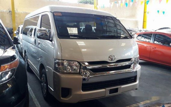 White Toyota Hiace 2018 for sale