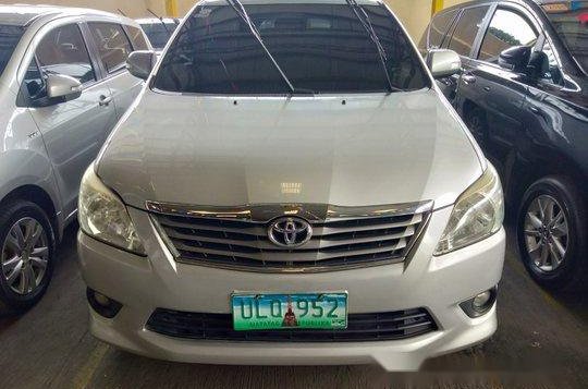 Silver Toyota Innova 2013 Manual Diesel for sale-1