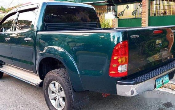 Selling Green Toyota Hilux 2010 in Quezon City-5