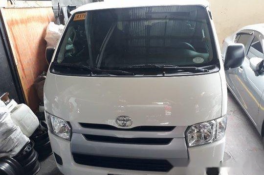 White Toyota Hiace 2017 Manual Diesel for sale 