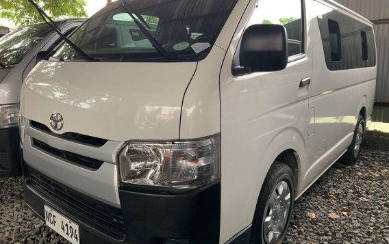 White Toyota Hiace 2016 Van Manual for sale -1