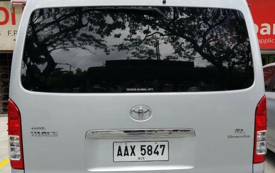 2014 Toyota Hiace for sale in Quezon City-5