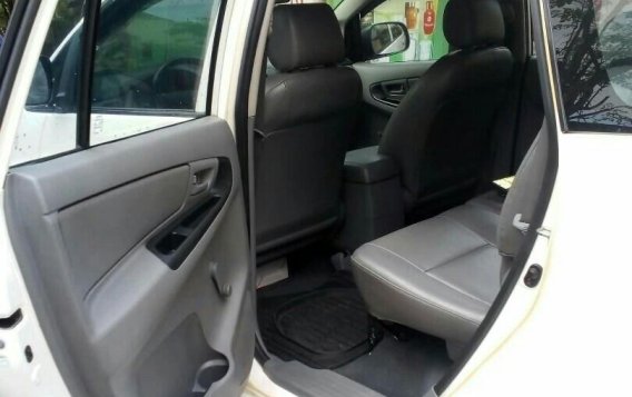 Toyota Innova 2010 for sale in Taguig-5