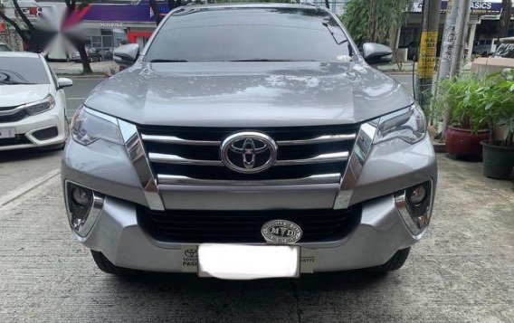 Toyota Fortuner 2017 for sale in Quezon City -3