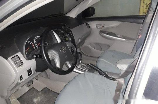 Silver Toyota Corolla Altis 2013 for sale in Paranaque-3