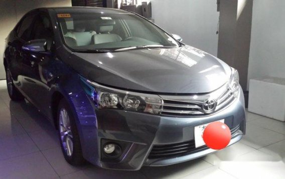 Sell Grey 2016 Toyota Corolla Altis Manual Gasoline at 7000 km 