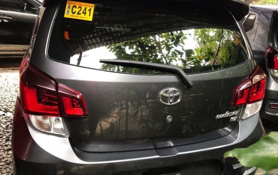 Selling Grey Toyota Wigo 2019 in Quezon City -4