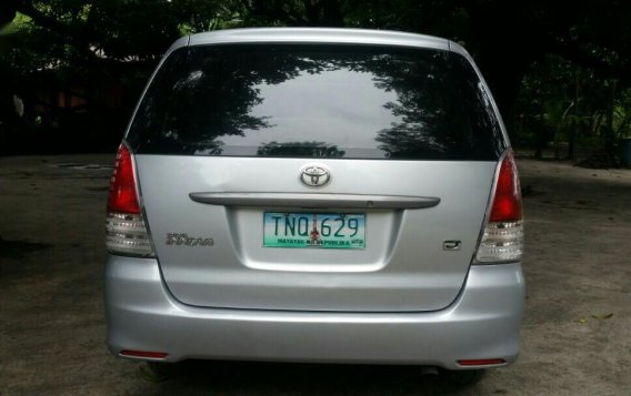 2011 Toyota Innova for sale in Floridablanca-2