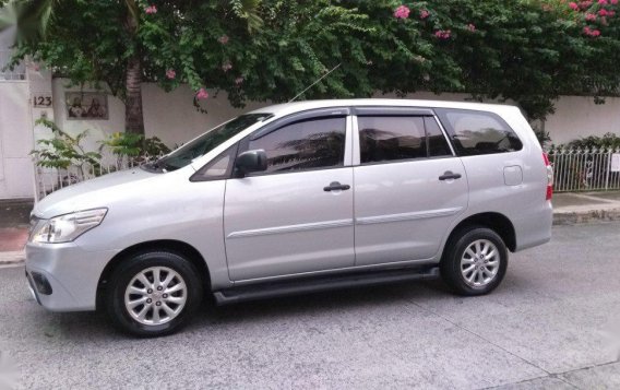 Used Toyota Innova E 2015 ALPHARD D4D for sale in Manila-5