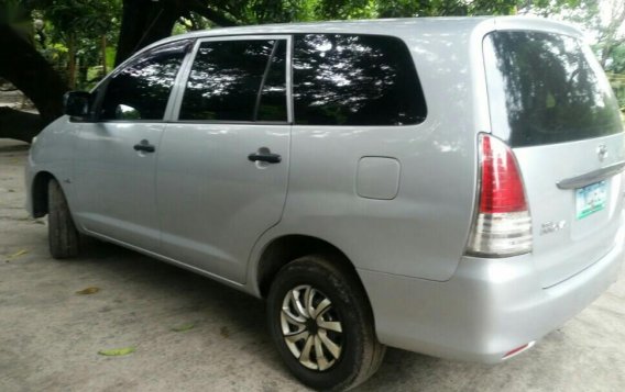 2011 Toyota Innova for sale in Floridablanca-6