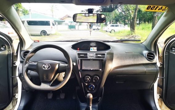 Used Toyota Vios Sedan 2013 for sale in Manila-3