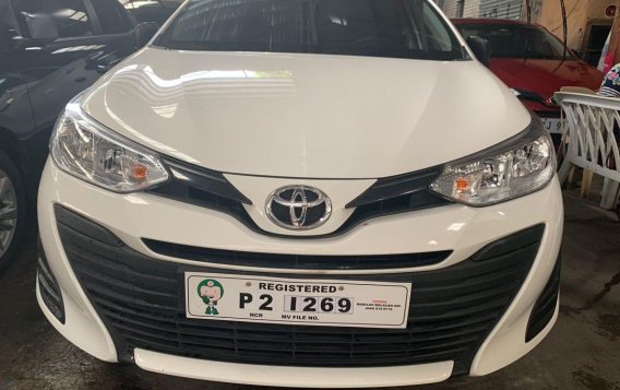 Selling White Toyota Vios 2019 in Quezon City