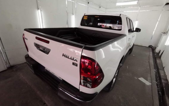 2018 Toyota Hilux for sale in Mandaluyong -2