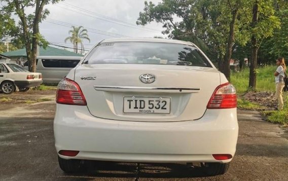 Used Toyota Vios Sedan 2013 for sale in Manila-4