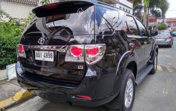 Used Black Toyota Fortuner 2014  at 38000 for sale in Pasig-4