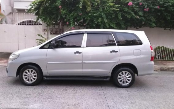 Used Toyota Innova E 2015 ALPHARD D4D for sale in Manila-3