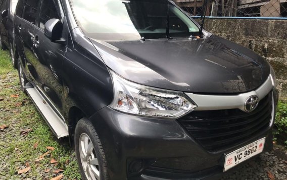 Gray Toyota Avanza 2016 for sale in Quezon City-1