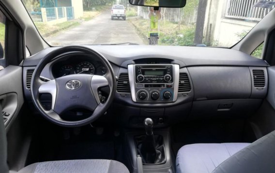 2012 Toyota Innova for sale in Taguig-1