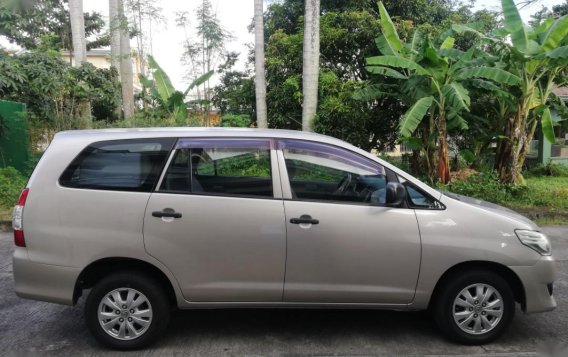 2012 Toyota Innova for sale in Taguig-3