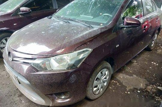 Selling Red Toyota Vios 2017 Manual Gasoline-1