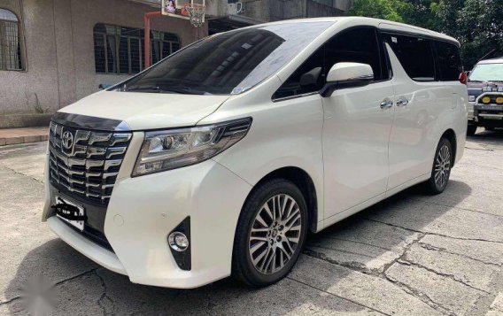 Used Toyota Alphard for sale in Pasay