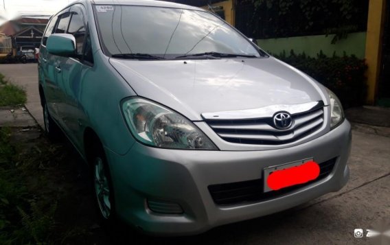 Used Toyota Innova 2011 for sale in Angeles -1