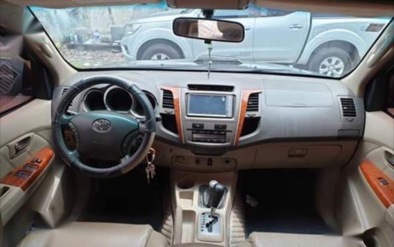 Toyota Fortuner 2010 for sale in Mandaluyong -1