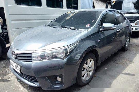 Grey Toyota Corolla Altis 2017 Manual for sale -2