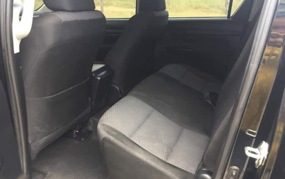 2019 Toyota Hilux at 10000 km for sale -6