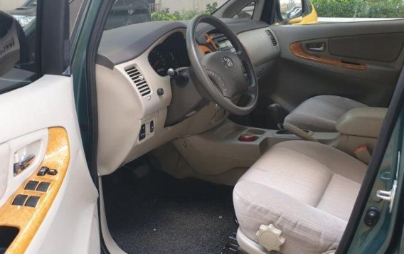 2010 Toyota Innova for sale in Taguig-6