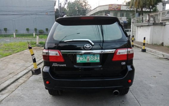 2009 Toyota Fortuner for sale in Quezon City-5