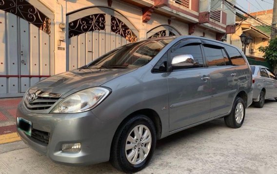 2010 Toyota Innova for sale in Manila