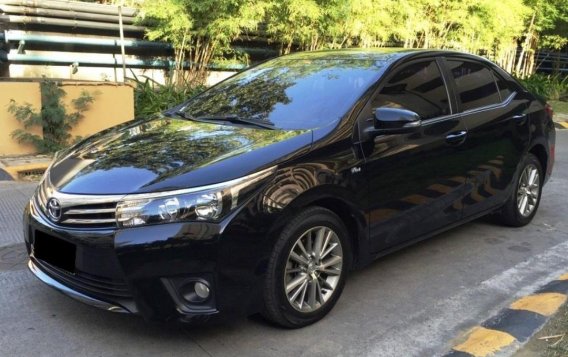 2016 Toyota Corolla Altis for sale in Makati -1