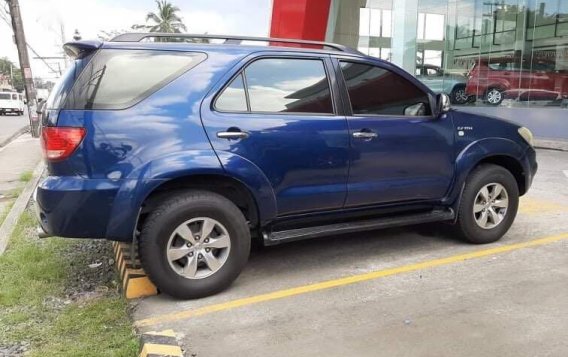 2007 Toyota Fortuner for sale in Makati -9