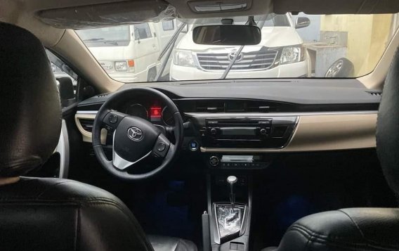 2016 Toyota Corolla Altis for sale in Mandaue -4