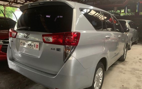 Silver Toyota Innova 2016 for sale in Quezon City -2