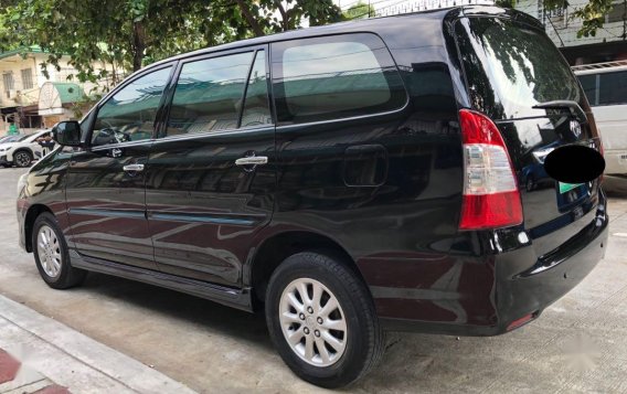 2012 Toyota Innova for sale in Quezon City-3