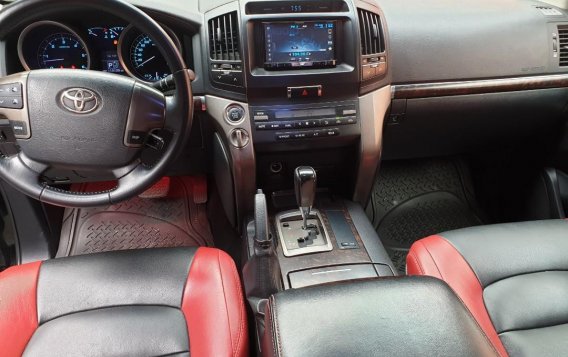 2011 Toyota Land Cruiser for sale in Pasig -9