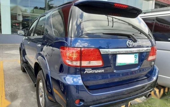 2007 Toyota Fortuner for sale in Makati -3