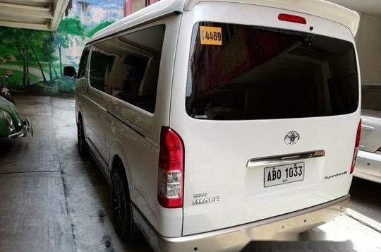 White Toyota Hiace 2015 Automatic Diesel for sale -4