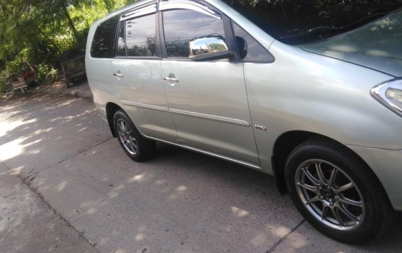 2005 Toyota Innova for sale in Manila-4