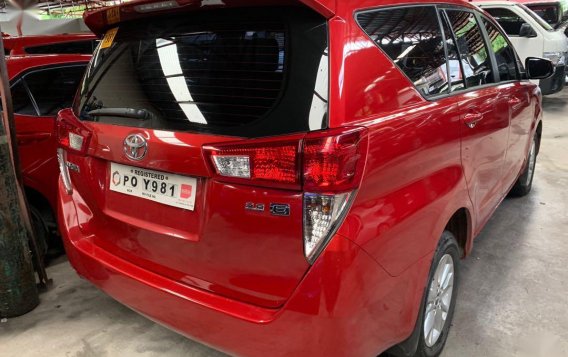 Red Toyota Innova 2019 for sale in Quezon City -3